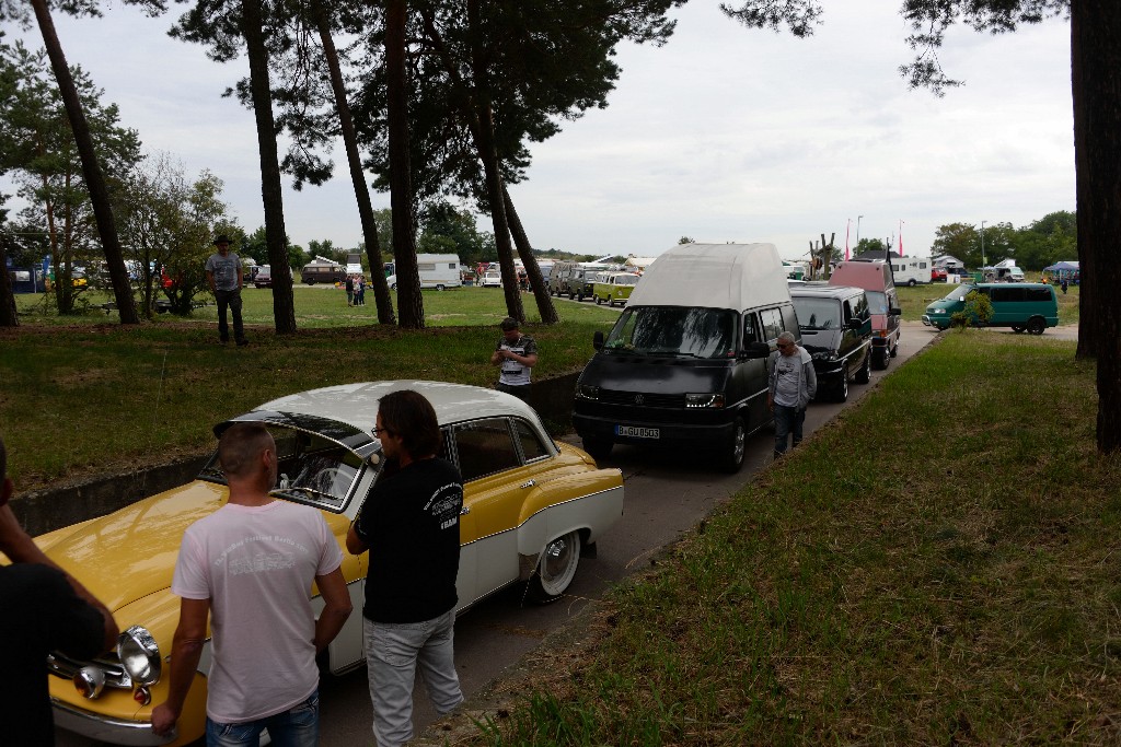 ../Images/VW Bus Festival Berlin 2019 082.jpg